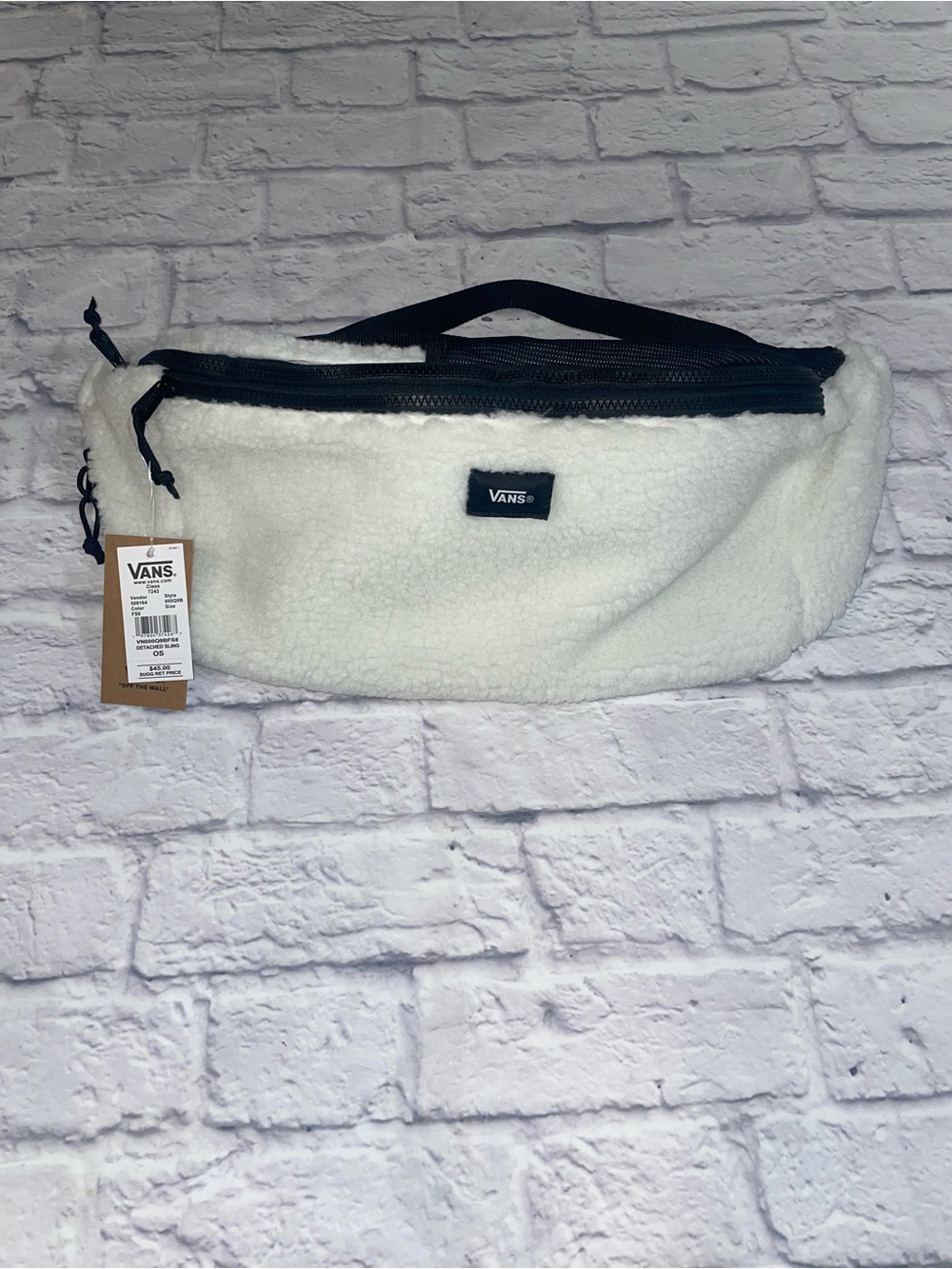 Vans Vans Detached Sling Bag Marshmallow. NWT
